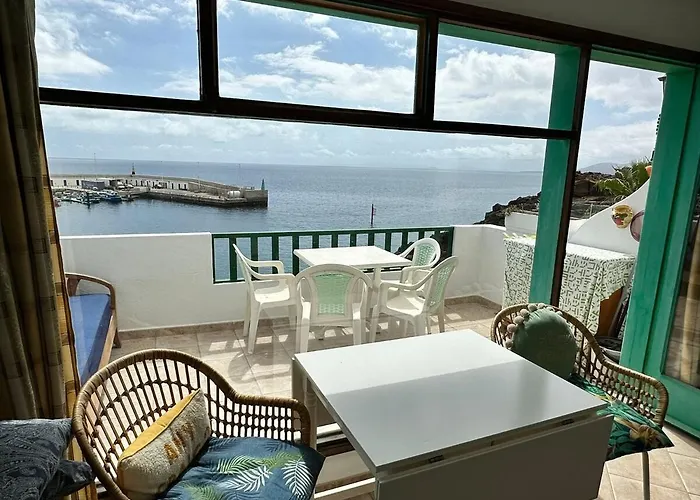 Roca Negra Puerto del Carmen (Lanzarote)